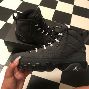 Air Jordan Retro 9